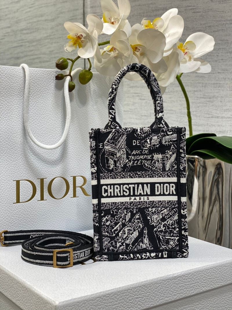 Christian Dior Shopping Bags